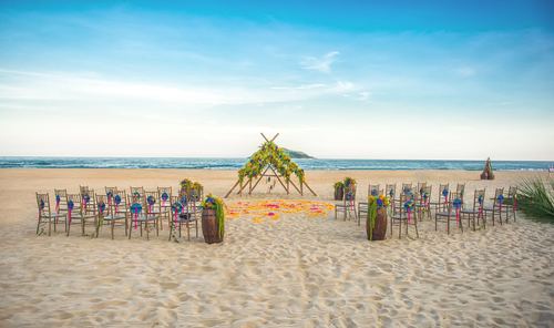三亚沙滩婚礼的优势有哪些 亚龙湾沙滩